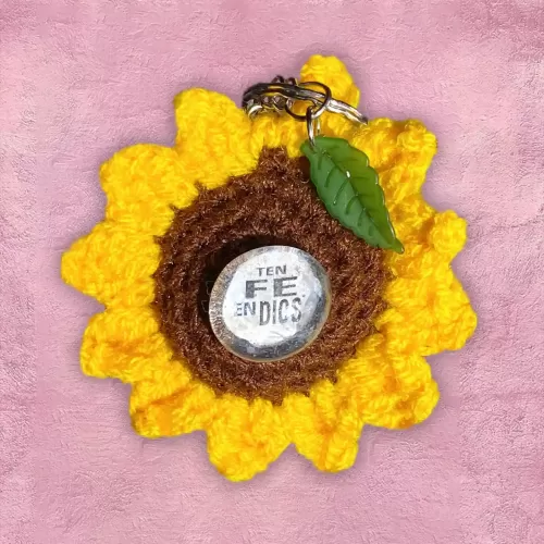 Llaveros tejidos de Flores